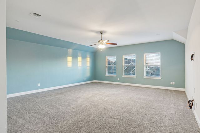 5448 Tuxbury Pond Drive, Fort Worth, TX 76179