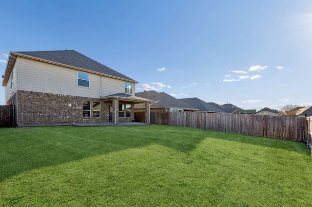 5448 Tuxbury Pond Drive, Fort Worth, TX 76179