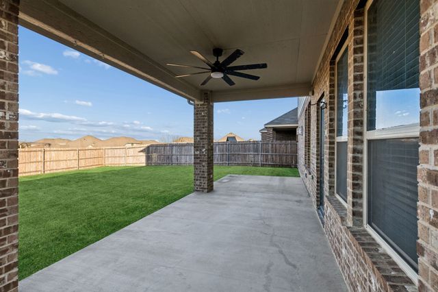 5448 Tuxbury Pond Drive, Fort Worth, TX 76179