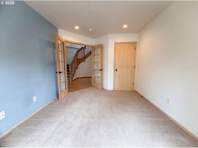 14292 Se MEADOWS Ln, Clackamas, OR 97015