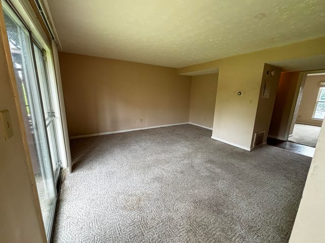 1310 Louisville Road 21, Frankfort, KY 40601