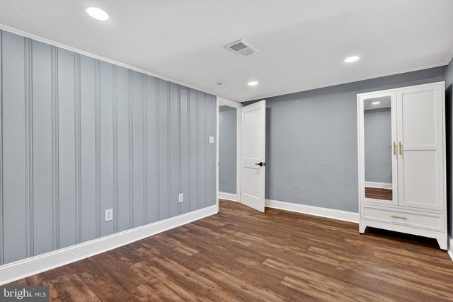 136 5TH AVE, Pitman, NJ 08071
