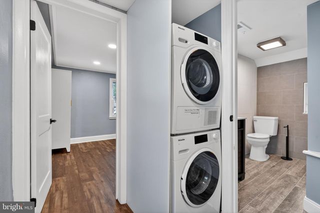 136 5TH AVE, Pitman, NJ 08071