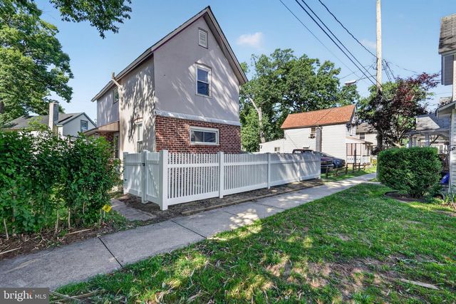 136 5TH AVE, Pitman, NJ 08071