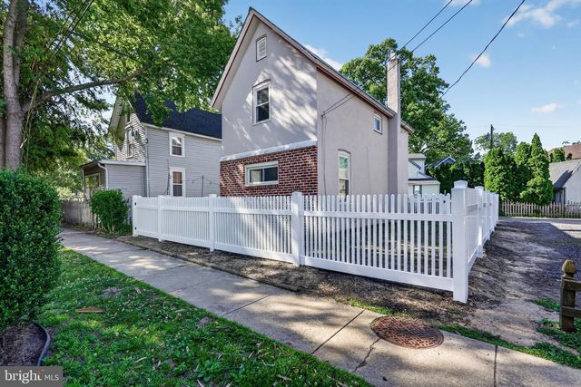 136 5TH AVE, Pitman, NJ 08071