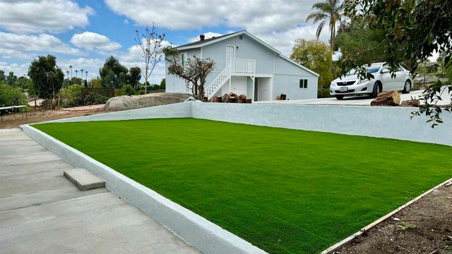 1737 Grove Road, El Cajon, CA 92020