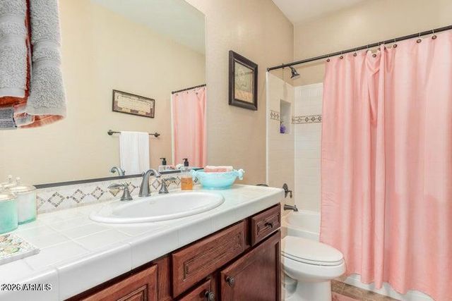2266 N 157TH Drive, Goodyear, AZ 85395