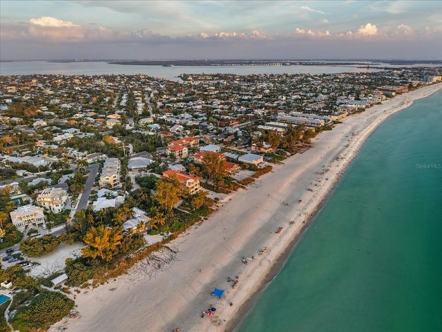 7316 GULF DRIVE 8, Holmes Beach, FL 34217