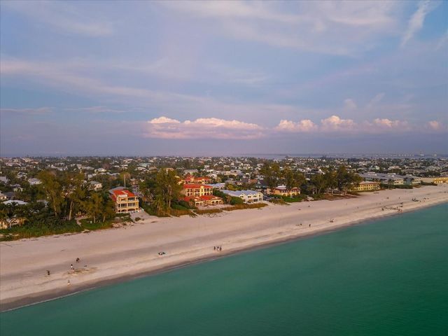 7316 GULF DRIVE 8, Holmes Beach, FL 34217