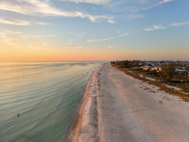 7316 GULF DRIVE 8, Holmes Beach, FL 34217
