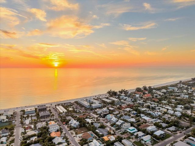 7316 GULF DRIVE 8, Holmes Beach, FL 34217