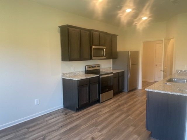 210 Drifter Drive, Newark, TX 76071