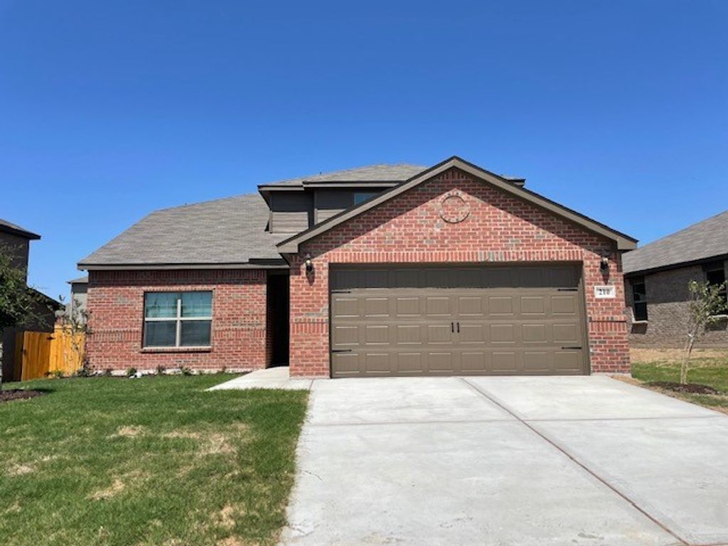 210 Drifter Drive, Newark, TX 76071