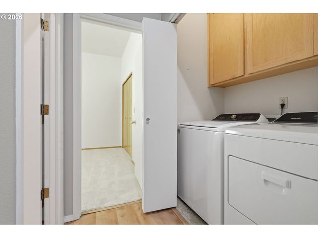 47980 Sw CHANTERELLE Dr, Forest Grove, OR 97116