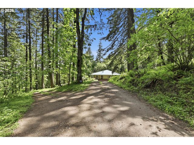 47980 Sw CHANTERELLE Dr, Forest Grove, OR 97116