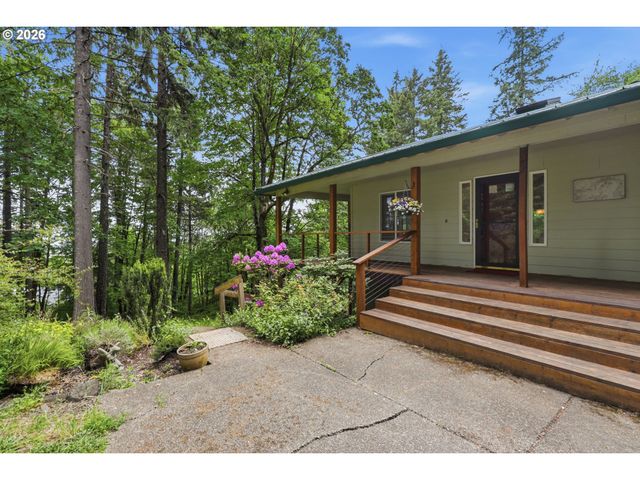 47980 Sw CHANTERELLE Dr, Forest Grove, OR 97116