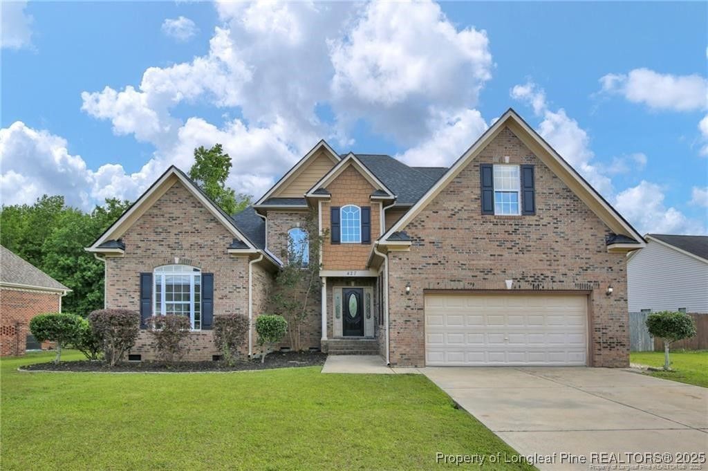 427 W Summerchase Drive, Fayetteville, NC 28311