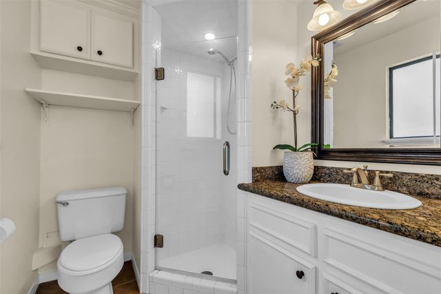 17831 W Fm 1097, Montgomery, TX 77356