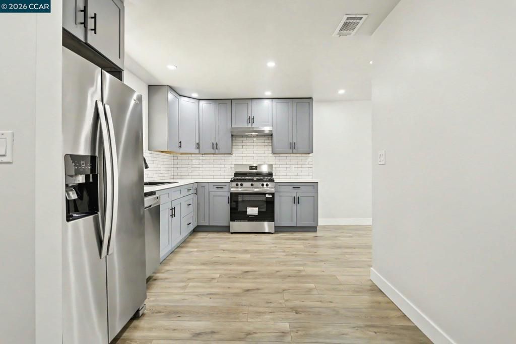 Image 15 of property listing at 1023 Caldwell Ave, Vallejo, CA 94591