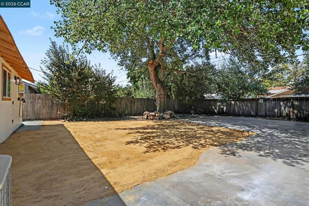 Image 32 of property listing at 1023 Caldwell Ave, Vallejo, CA 94591