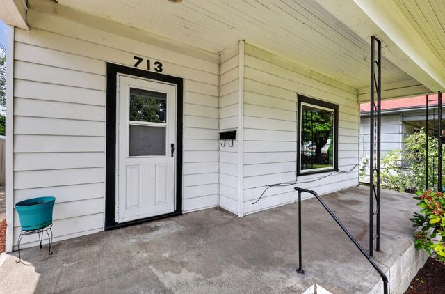 713 W Jackson Ave, Spokane, WA 99205