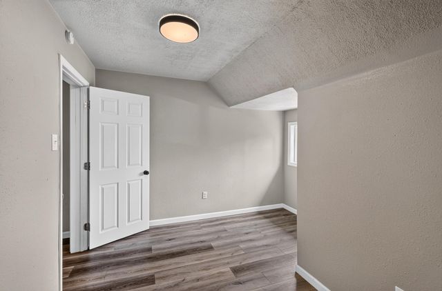713 W Jackson Ave, Spokane, WA 99205