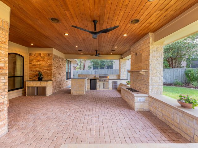 10025 Scull Creek DR, Austin, TX 78730