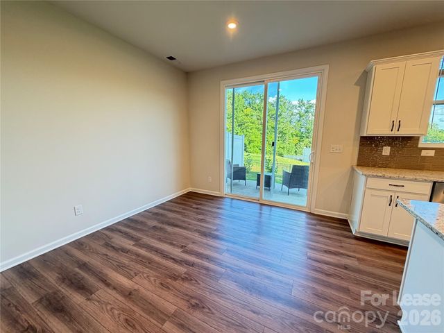 9233 Northfield Crossing Drive, Charlotte, NC 28269