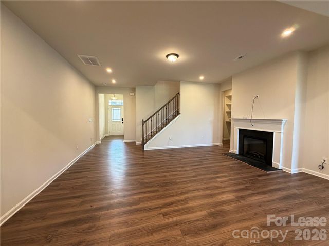 9233 Northfield Crossing Drive, Charlotte, NC 28269