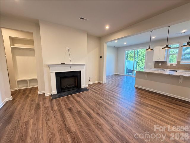 9233 Northfield Crossing Drive, Charlotte, NC 28269