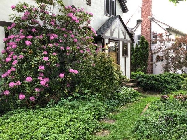 275 Yarmouth Road, Rochester, NY 14610