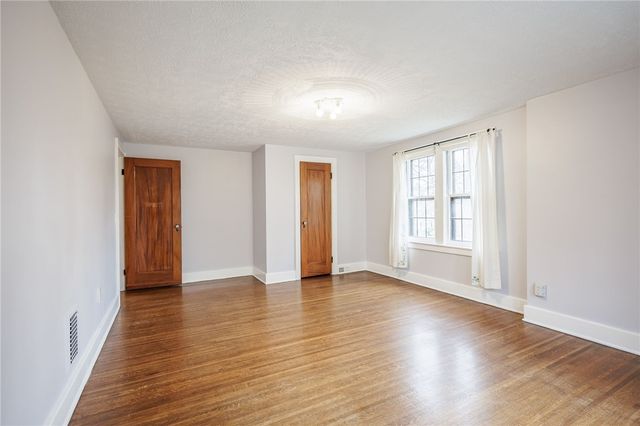 275 Yarmouth Road, Rochester, NY 14610