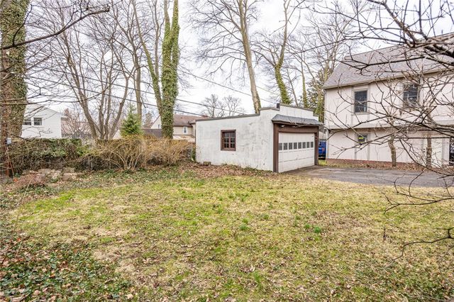 275 Yarmouth Road, Rochester, NY 14610