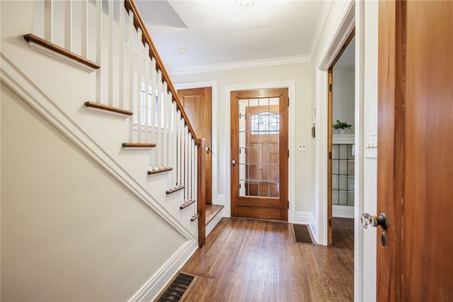 275 Yarmouth Road, Rochester, NY 14610