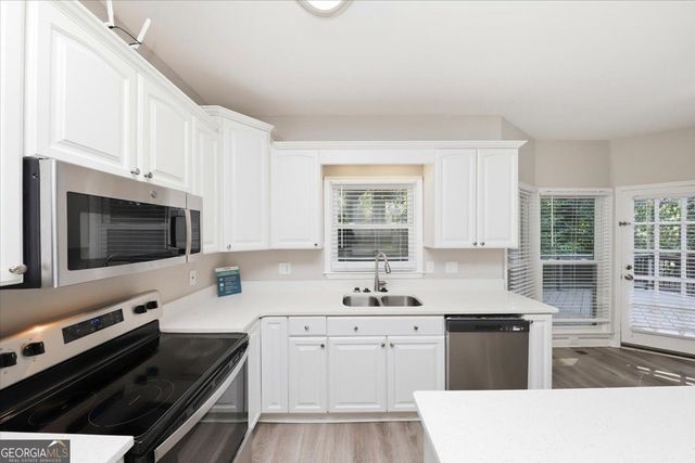 245 St Martins Drive SE, Mableton, GA 30126