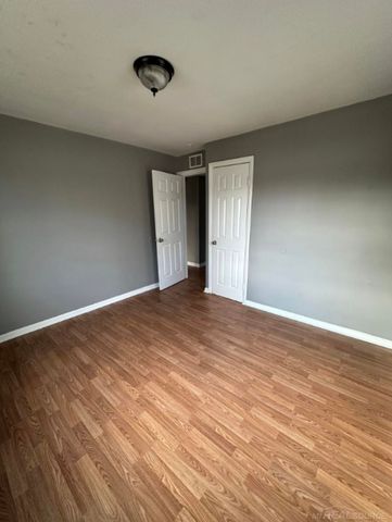 8701 Toepfer Road, Warren, MI 48089