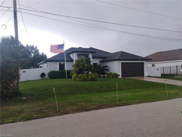 1416 SW Embers TER, Cape Coral, FL 33991