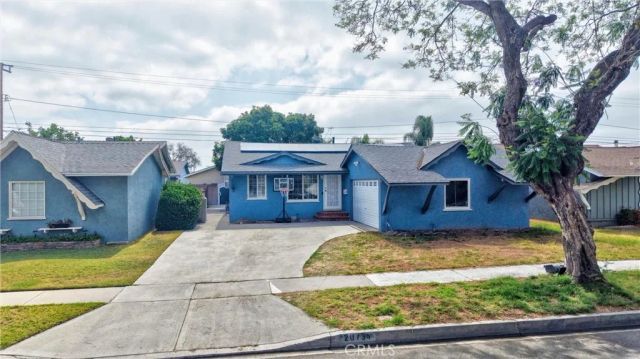 20734 Hawaiian, Lakewood, CA 90715