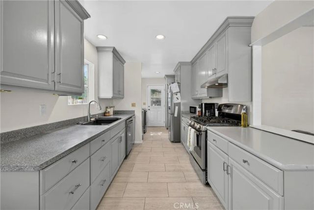 20734 Hawaiian, Lakewood, CA 90715