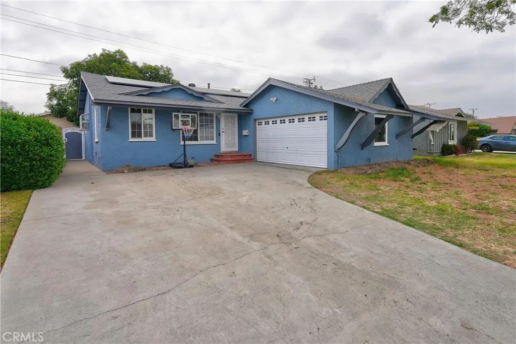 20734 Hawaiian, Lakewood, CA 90715