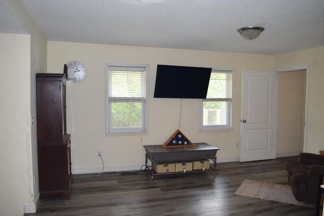 1080 Bellway Avenue, Norton Shores, MI 49441