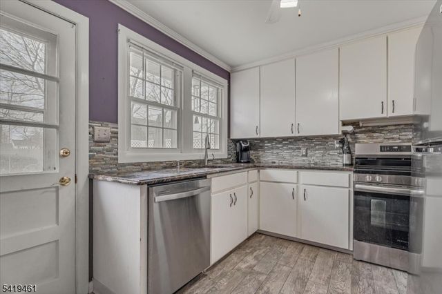 27 Prospect Ave, Pequannock Twp., NJ 07444