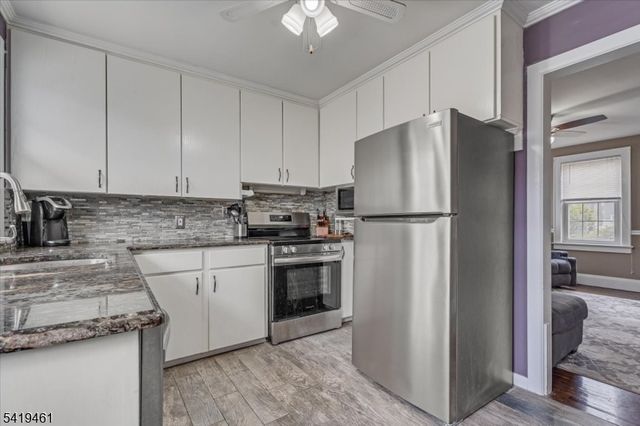 27 Prospect Ave, Pequannock Twp., NJ 07444