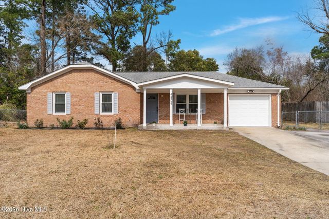 4509 Kings Drive, Wilmington, NC 28405