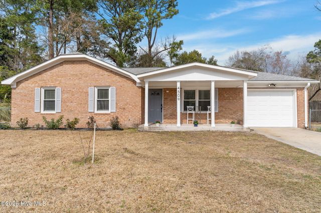 4509 Kings Drive, Wilmington, NC 28405