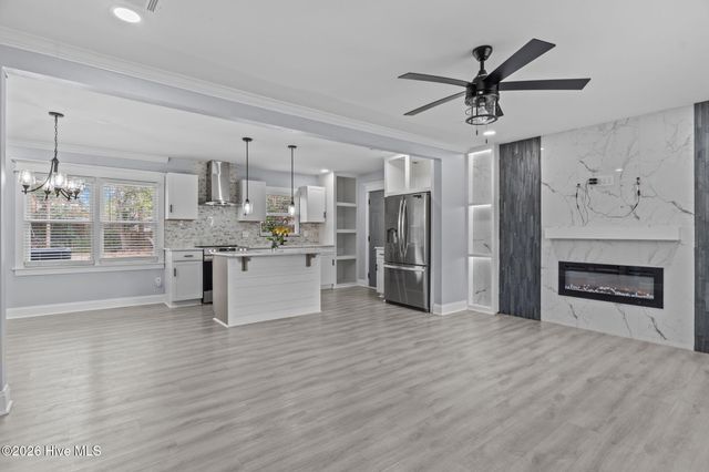 4509 Kings Drive, Wilmington, NC 28405