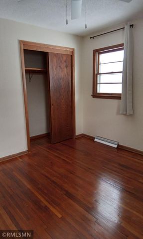 4130 Glacier Lane N, Plymouth, MN 55446