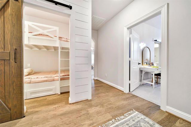 10 Peerless Point Place, Tomball, TX 77375