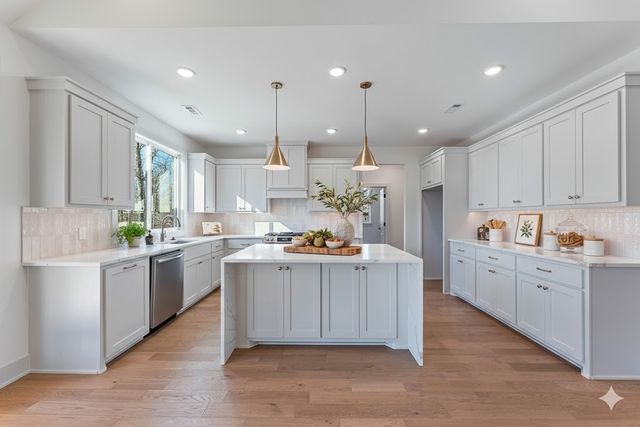 20 Creetown Lane, Bella Vista, AR 72715