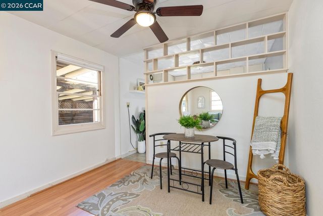 3265 Hillview Ln, Lafayette, CA 94549